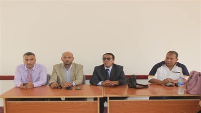 وكيل تعليم السويس يخلى المعلمين من مدارسهم ليتفرغوا للمدرسة اليابانية 