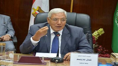 محافظ الدقهلية.. في جولة تفقدية لعدة مدارس ومستشفي بمدينة دكرنس 