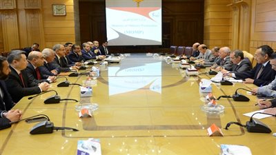 وزراء الإنتاج الحربى والاتصالات والتجارة والصناعة يلتقون عدد من ممثلي الشركات الأمريكية