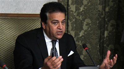 وزير التعليم العالى يبحث آليات التحول الرقمي في الجامعات المصرية مع شركة مايكروسوفت
