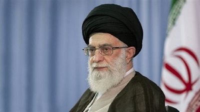 خامنئي يهدد بضرب السعودية والإمارات