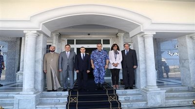 وزيرة الهجرة ووزير شئون المغتربين الأرمينى يزوران القوات البحرية بالإسكندرية  