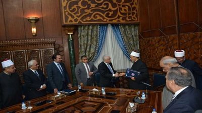 التربية والتعليم والأزهر الشريف يوقعان اتفاقية تعاون لتنفيذ خطة بناء الإنسان المصرى 