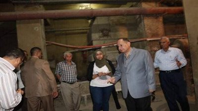 محافظ الفيوم في زيارة مفاجئة لمصنع أعلاف جرفس ويحيل ١٤ موظف للتحقيق