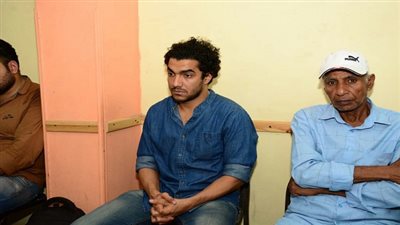 بالصور.. حشد إعلامي وفني ضخم في عزاء الزميلة هند موسى