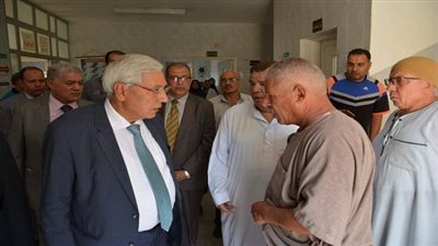 بالصور.. محافظ الدقهلية يتفقد مركز طب الأسرة بقرية ميت الصارم مركز المنصورة