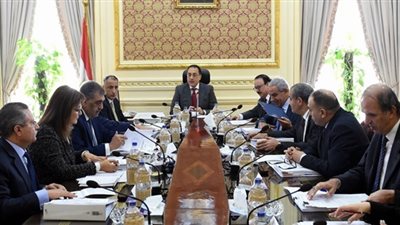 مجلس الوزراء يوافق على مشروع لتطوير ميناء السلوم البري