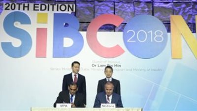 هنا التفاصيل.. قناة السويس توقع مذكرة دعم تموين السفن بالغاز المسال