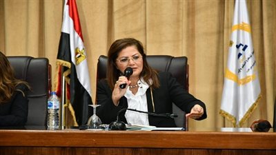 وزيرة التخطيط تفتتح الندوة التعريفية للدفعة السادسة من برنامج تأهيل القيادات الشابة 