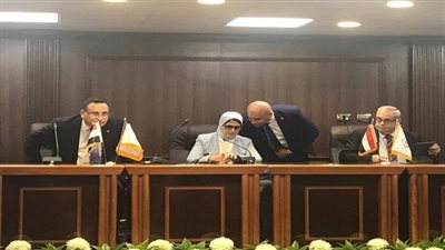 وزيرة الصحة: مليون و 340 ألف مواطن ترددوا على مراكز مسح فيروس 