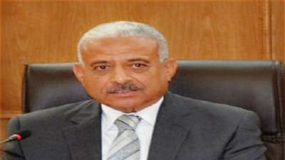 محافظ السويس يعتمد اكبر حركة ترقيات للمعلمين