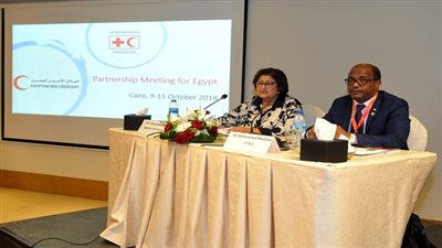 بالصور.. الهلال الأحمر المصري يعرض خطته للسنوات الـ 4 المُقبلة على وفود الجهات المانحة
