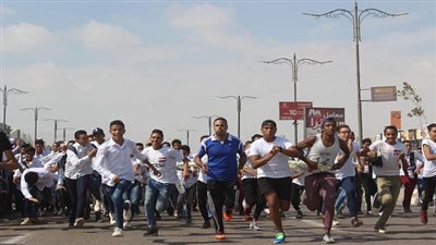 تعليم السويس تنظم ماراثون رياضي ضمن فاعليات الاحتفال بالعيد القومي            