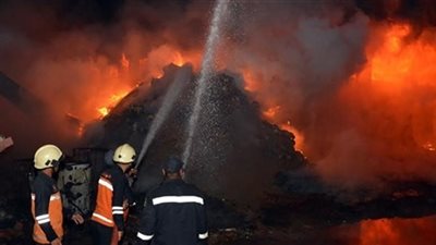 الحماية المدنية بالسويس تتمكن من اخماد حريق محطة كهرباء قرية عامر