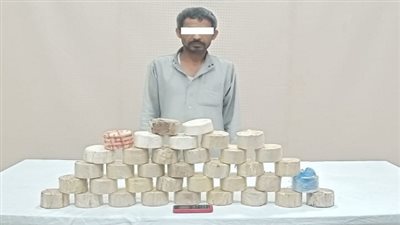 ضبط شخص لقيامه بالإتجار فى المواد المخدرة وبحوزته كمية من مخدر الهيروين