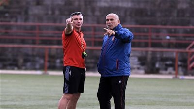 كارتيرون يفاجئ ثلاثي الأهلي.. ماذا فعل؟