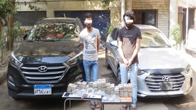 ضبط شخصين بالجيزة وبحوزتهما كمية من مخدرى الإستروكس والحشيش