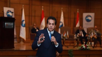 عبد الغفار: مصر تواجه حرب شرسة لاعاقة مشروعها الوطني للنهوض بالتعليم