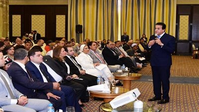 عبد الغفار: الدولة تبذل قصارى جهدها للارتقاء بموقع الجامعات المصرية