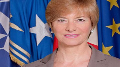 وزيرة الدفاع الإيطالية: الإتفاق السياسي الليبي 