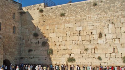 الأوقاف الفلسطينية: الاحتلال يحشد كل قواه السياسية والإعلامية لتهويد حائط البراق