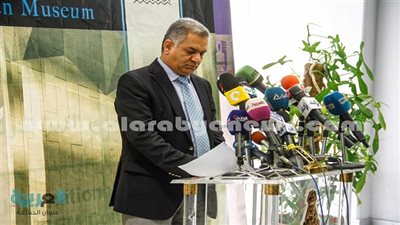 جولة وزير الآثار في المتحف المصري الكبير بالهرم
