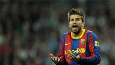 بيكيه: الفوز بالدوري لا يعتمد على الحكام