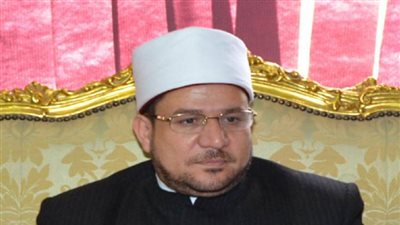 وزير الأوقاف يستعرض أوضاع البعثات الإسلامية في الخارج