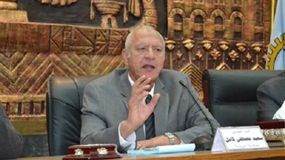 محافظ الغربية يطالب بحصر أسماء معلمي الدروس الخصوصية