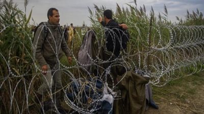 المجر تعلن الانتهاء من إقامة سياج حدودي مع صربيا لمنع تسلل المهاجرين