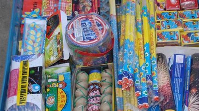 ضبط 20 ألف لعبة نارية بالإسماعيلية 