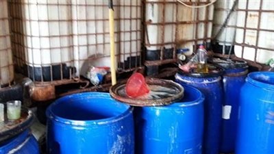 ضبط ثلاثة أطنان منظفات مغشوشة داخل مصنع بالغربية