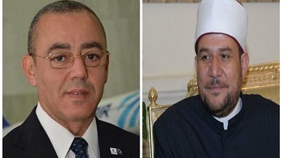 وزيرا الطيران المدني والأوقاف يشهدان احتفال مصر للطيران بتوديع أول أفواج الحج