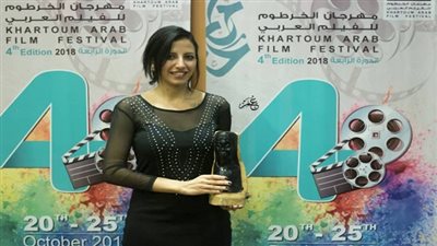 بالصور.. تكريم المخرجة ماجي انور عن سلسلة افلام 