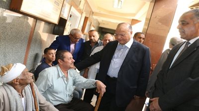 محافظ القاهرة يحيل 5 أطباء و4 ممرضات للتحقيق بمستشفى كوتشنر