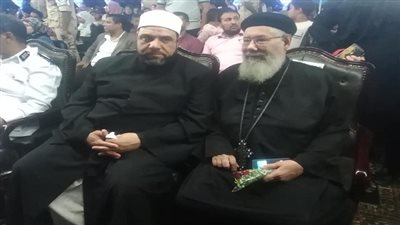 الاوقاف والكنيسة يشاركان الاهالى فرحة الاحتفال بعيد السويس القومى