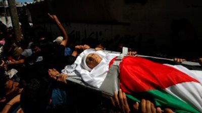 استشهاد شاب فلسطينى برصاص قوات الاحتلال الإسرائيلى شمالى قطاع غزة
