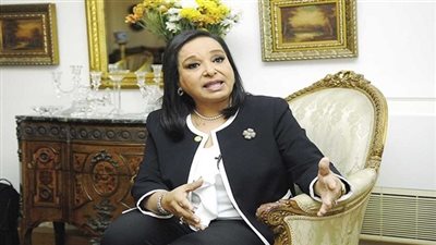 الليلة.. النائبة أنيسة حسونة ضيف محمد الباز فى 90 دقيقة 