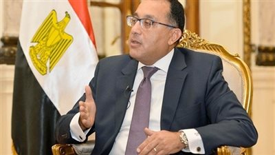 مدبولي يبحث مع سفير عمان التعاون في الإسكان والتنمية الحضرية