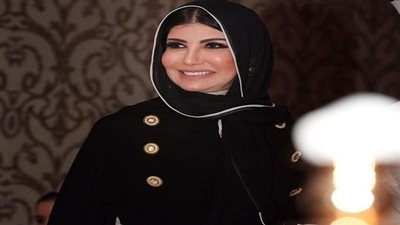 أميمة عزوز تعرض أزياء 2019 في عرض دولي بالقاهرة