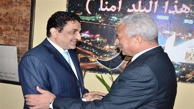 محافظ السويس يلتقى القنصل العام للمملكة العربية السعودية