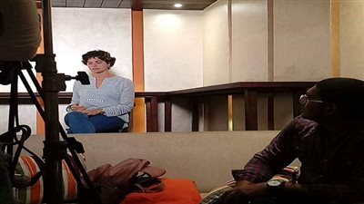 يسرا اللوزي تطلق فيديو بلغة الإشارة على انستجرام