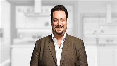 مراد مكرم ينضم لحملة 