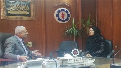 بالصور.. محافظ السويس يلتقى 22 مواطناً في اللقاء الجماهيري السادس