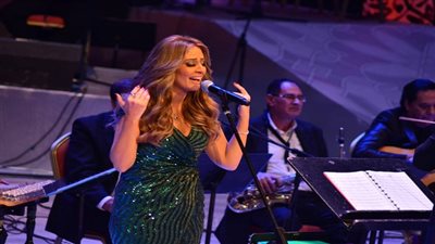 بالصور.. نهال نبيل تبدع في الليلة السابعة من فعاليات مهرجان الموسيقى العربية