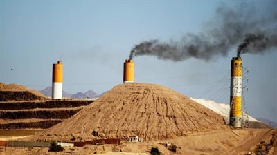 السكة الحديد تستأنف نقل خام الفوسفات لمصانع السماد بأسيوط 