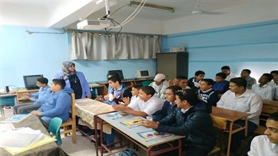وكيل تعليم السويس: المدرسة هى اصل التفوق .. وليست الدروس الخصوصية