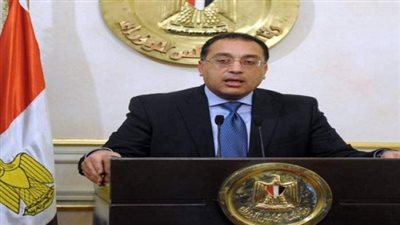 «مدبولي» يلتقي رئيس بنك «إنتيزا سان باولو» الإيطالي لاستعراض أنشطته في مصر