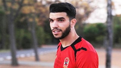 وليد أزارو يهدد باللجوء للفيفا لفسخ عقده مع الأهلي 