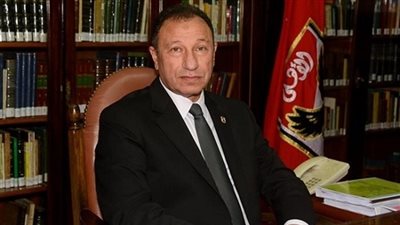 الخطيب ينهي اجتماع مجلس الأهلي ويطير إلى ألمانيا